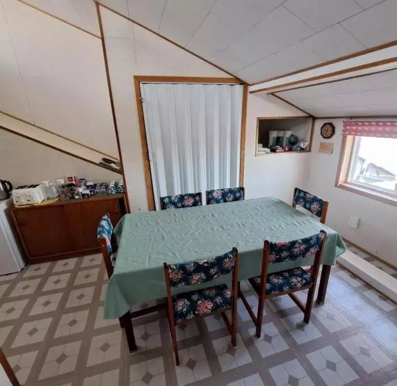 Polar Bear Bed And Breakfast
