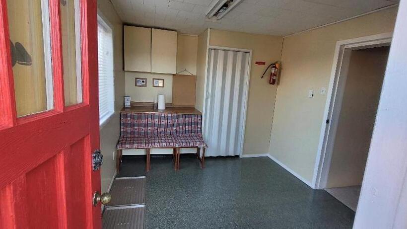 Polar Bear Bed And Breakfast