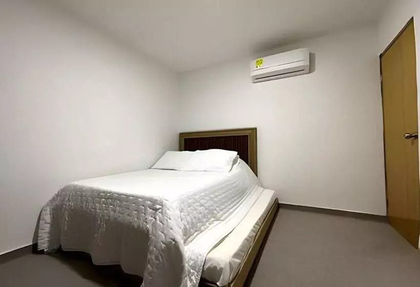 Retkeilymaja Gl Hostal Habitacion Familiar