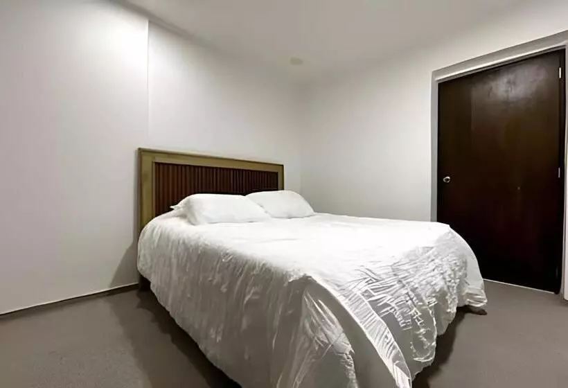 Retkeilymaja Gl Hostal Habitacion Familiar