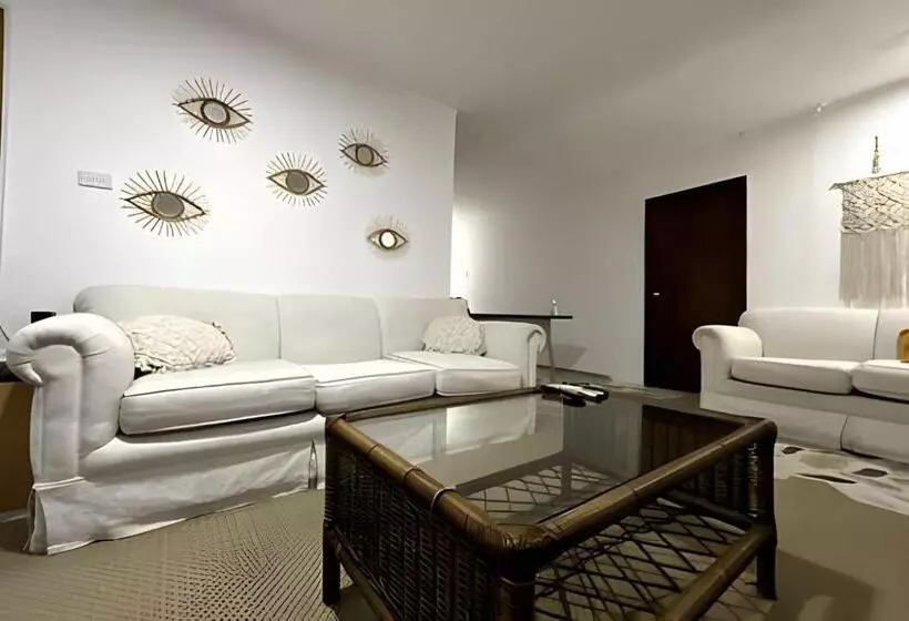 Retkeilymaja Gl Hostal Habitacion Familiar