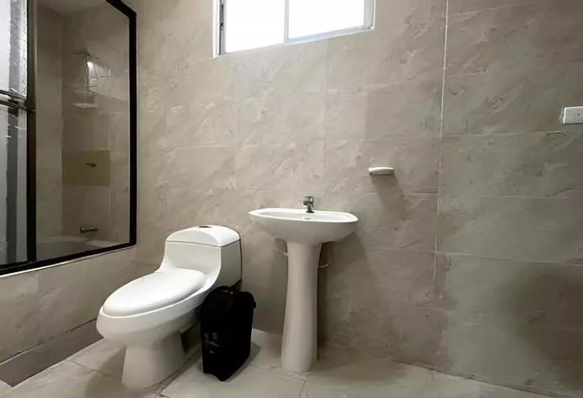 Retkeilymaja Gl Hostal Habitacion Familiar
