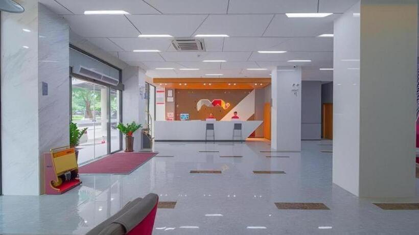 Borrman Hotel Zhaoqing Sihui Tianguangxu Jade City