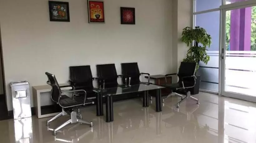 Guest Hotel Manggar