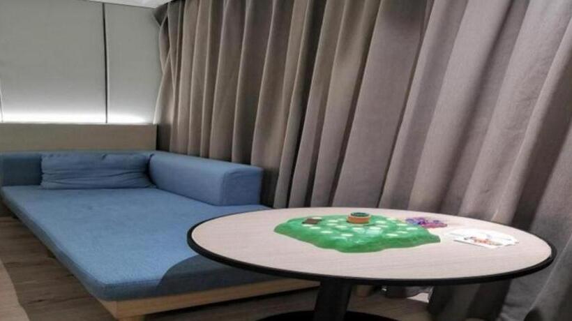 Gya Hotel Jurong England International