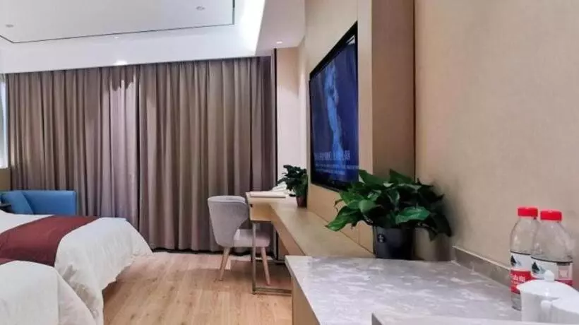 Gya Hotel Jurong England International