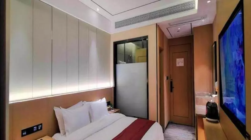 Gya Hotel Jurong England International