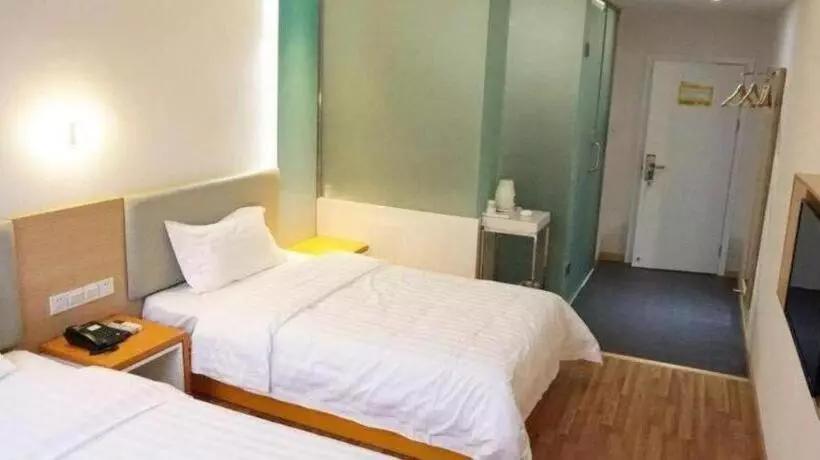 Hotelli 7 Days Inn·benxi Railway Station Shop