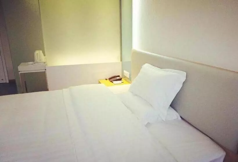 Hotelli 7 Days Inn·benxi Railway Station Shop