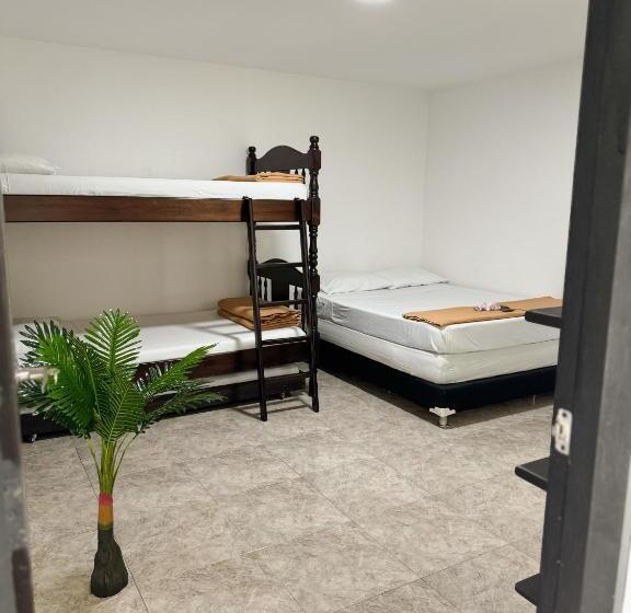 هتل Casa Zarigueya