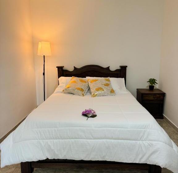 هتل Casa Zarigueya