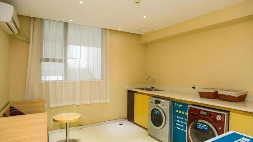 Hotelli City Comfort Inn Guilin Longsheng