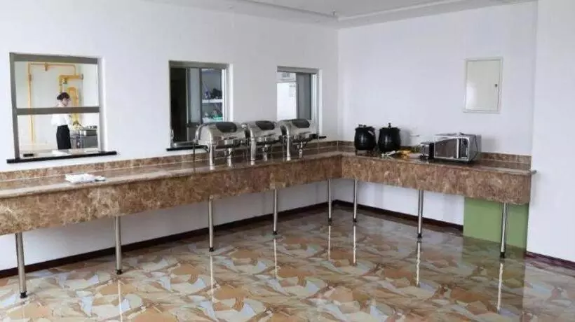 Hotelli Greentree Inn Hebei Province Langfang City Shengfang Town Furniture South City South Business