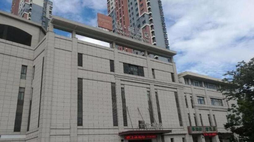 Otel James Joyce Coffetel·shanghai Jinshan City Beach Bailian Shopping Center