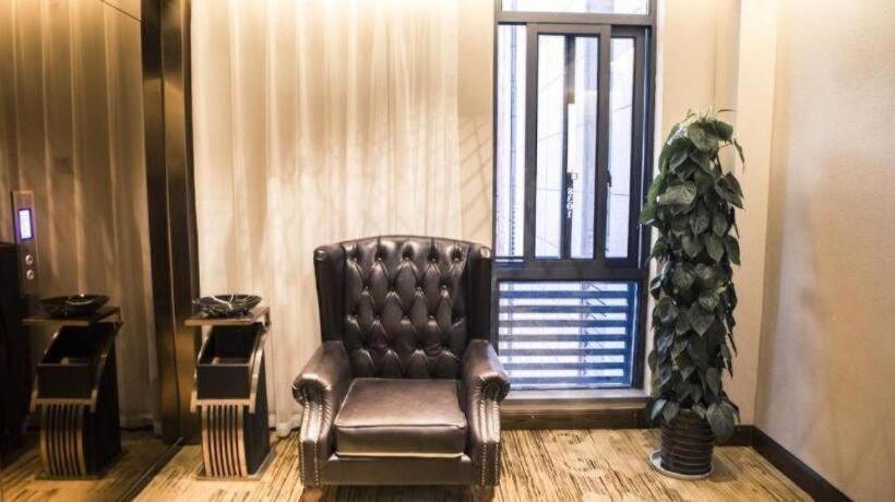 Otel James Joyce Coffetel·shanghai Jinshan City Beach Bailian Shopping Center