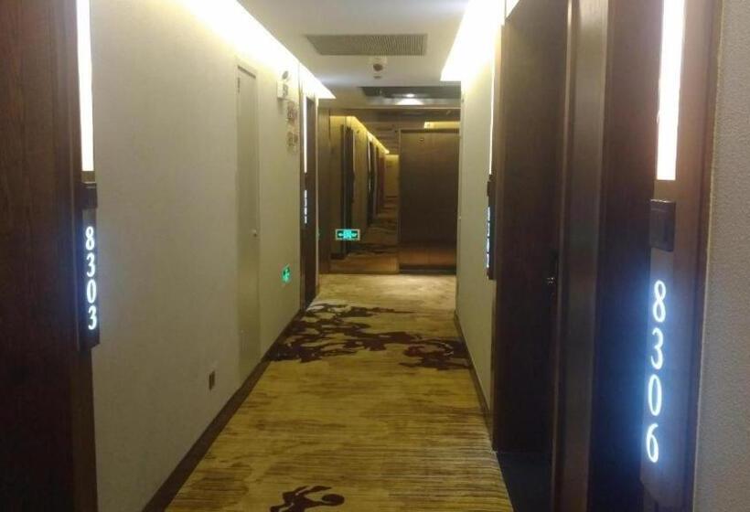 Otel James Joyce Coffetel·shanghai Jinshan City Beach Bailian Shopping Center