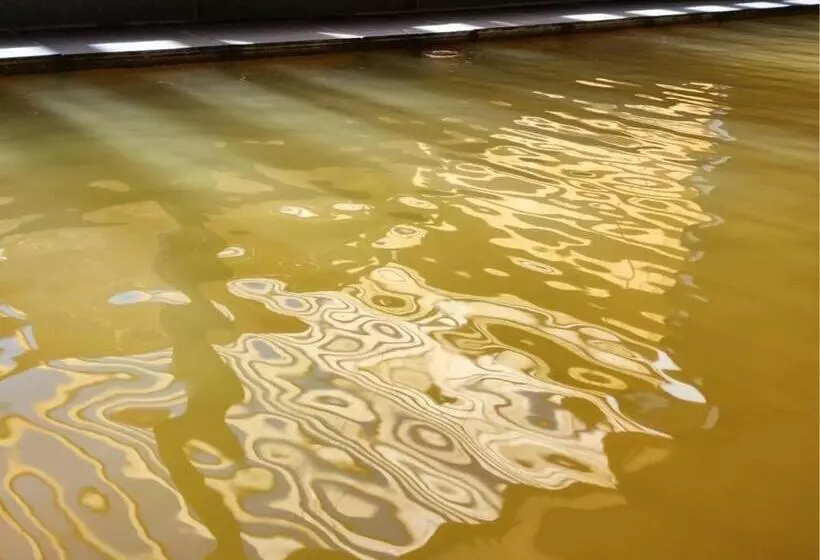 Hotelli Kisoonsen Kogane No Yu