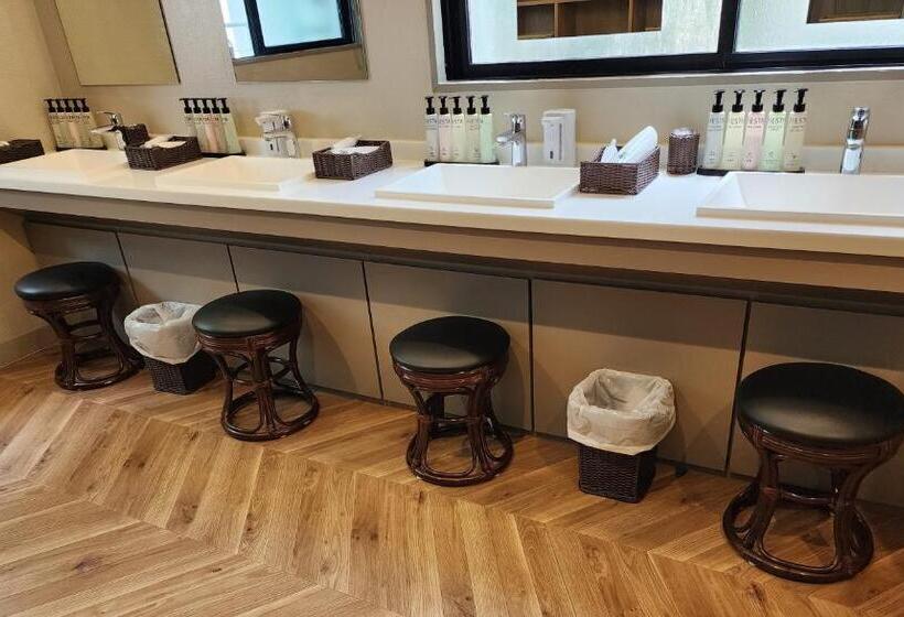 Hotel Kisoonsen Kogane No Yu