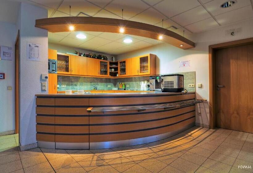 酒店 Willi Michels Bildungsstätte