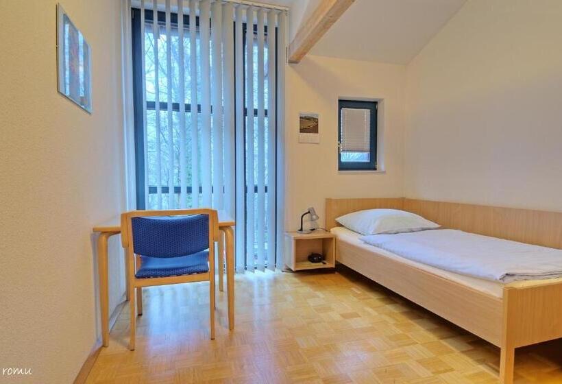 酒店 Willi Michels Bildungsstätte