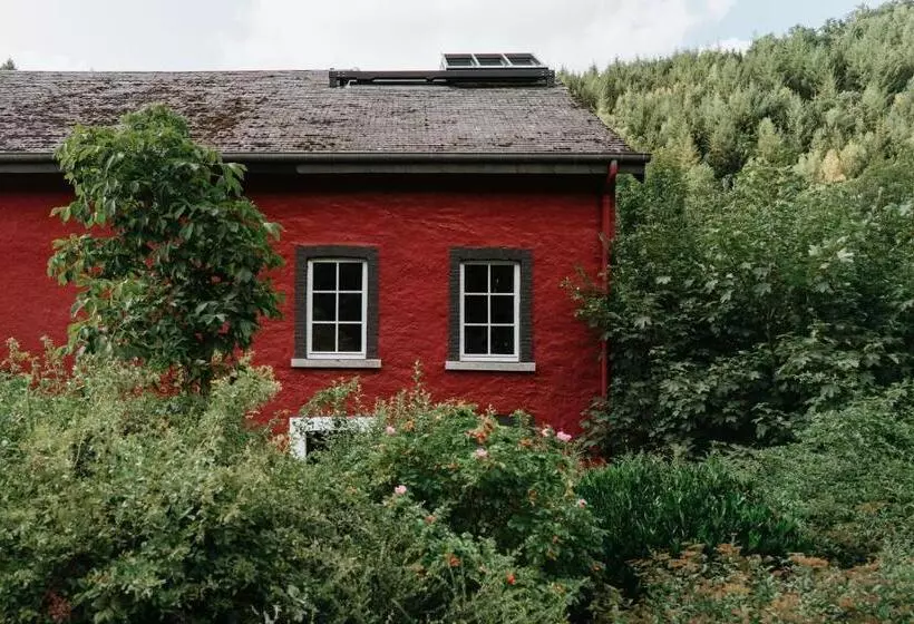 Les Cabanes De Rensiwez