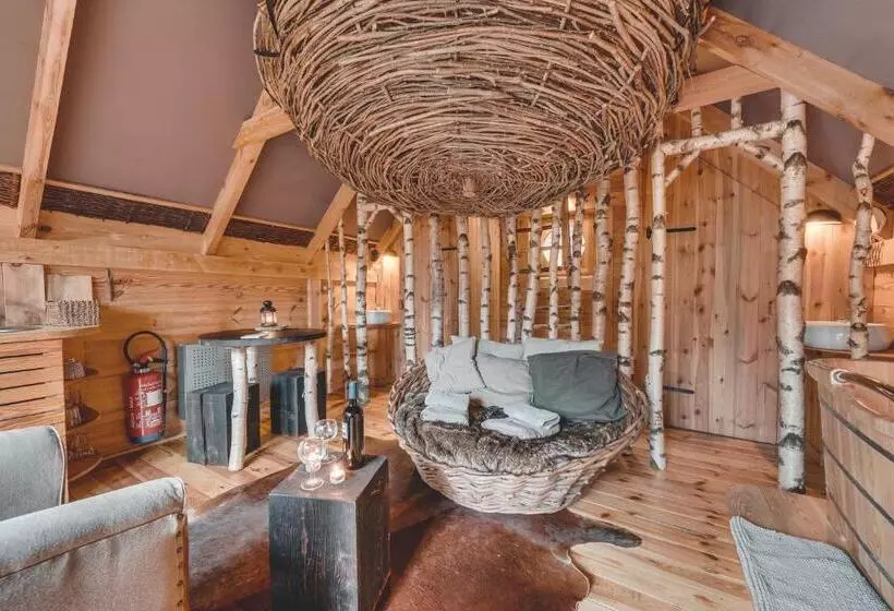 Les Cabanes De Rensiwez