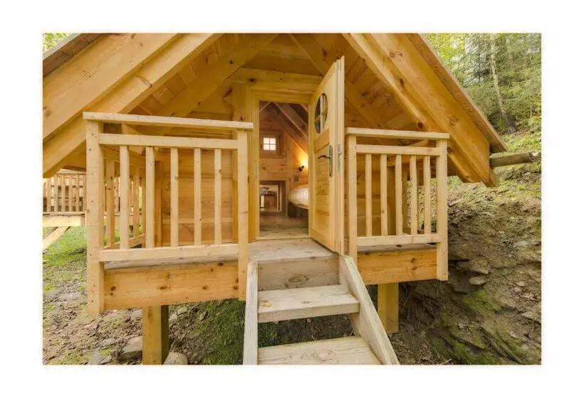 Les Cabanes De Rensiwez