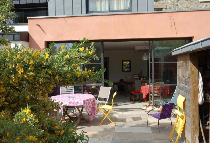 ペンション Chambre Indépendante Avec Salle De Bains Privée