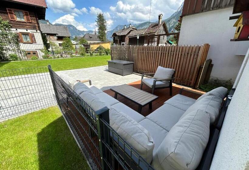 펜션 Guesthouse Alpinum