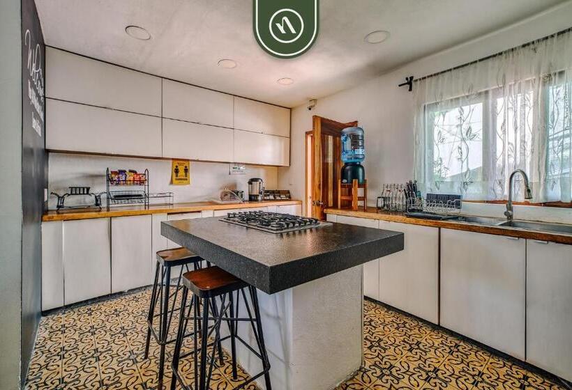 Szálló Bed And Breakfast Dormitory Room With Pool Nuevo Vallarta