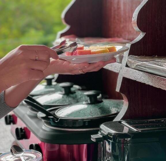 Herberge Pousada Canto Do Cedro