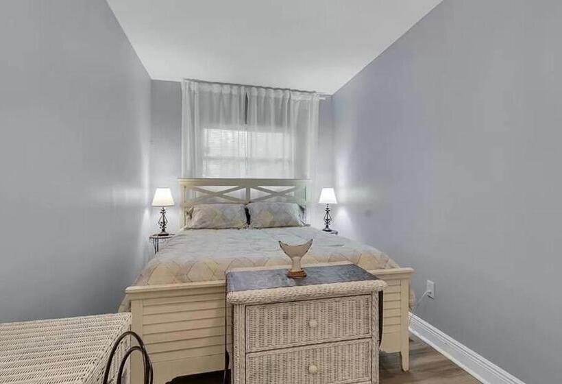 مبيت وإفطار Beautiful Villa In Downtown