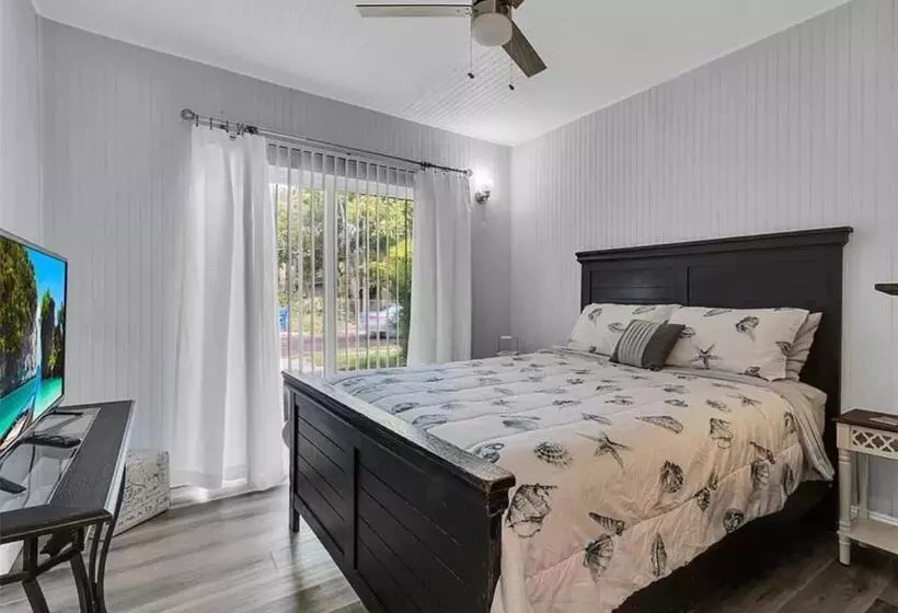 ベッドアンドブレックファースト Beautiful Villa In Downtown