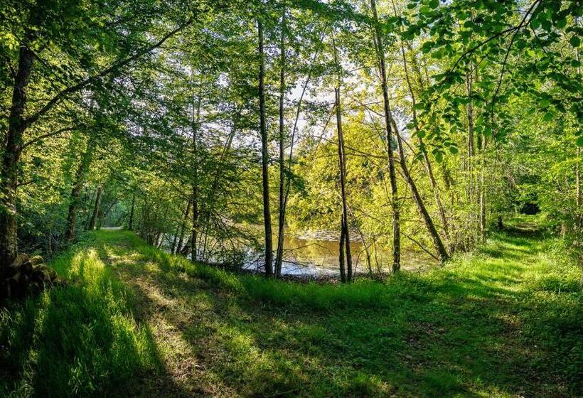مبيت وإفطار Moulin De Retord, Côté étang Chambres D Hôtes