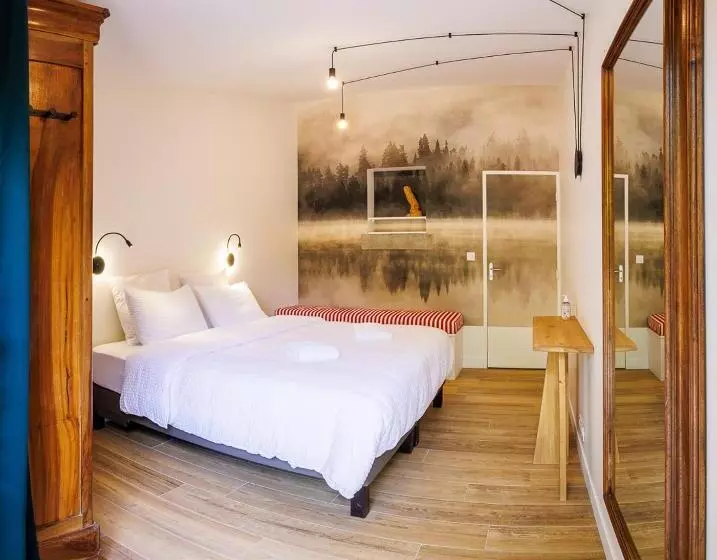 ベッドアンドブレックファースト Moulin De Retord, Côté étang Chambres D Hôtes