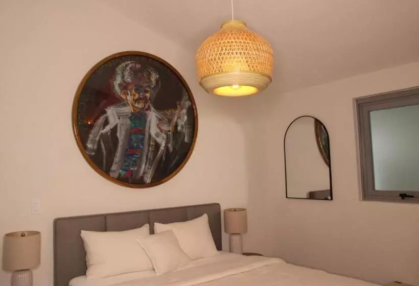 Casa Bajura Bed And Breakfast