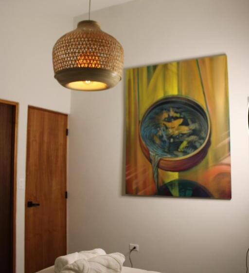 Casa Bajura Bed And Breakfast