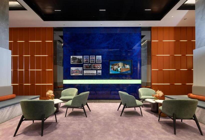 בית מלון כפרי Hilton By Hampton Chengdu North Railway Station