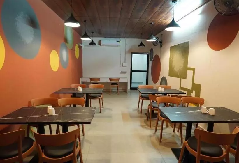 ホテル Hive Inn   Kozhikode