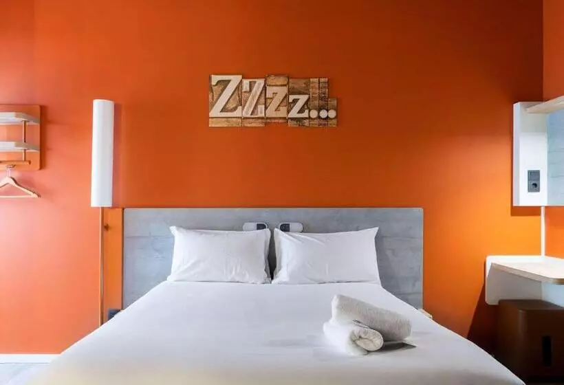 ホテル Ibis Budget Logroño Centro