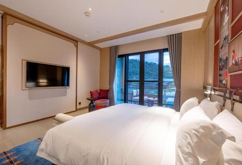 Hotel Indigo Lugu Lake, An Ihg