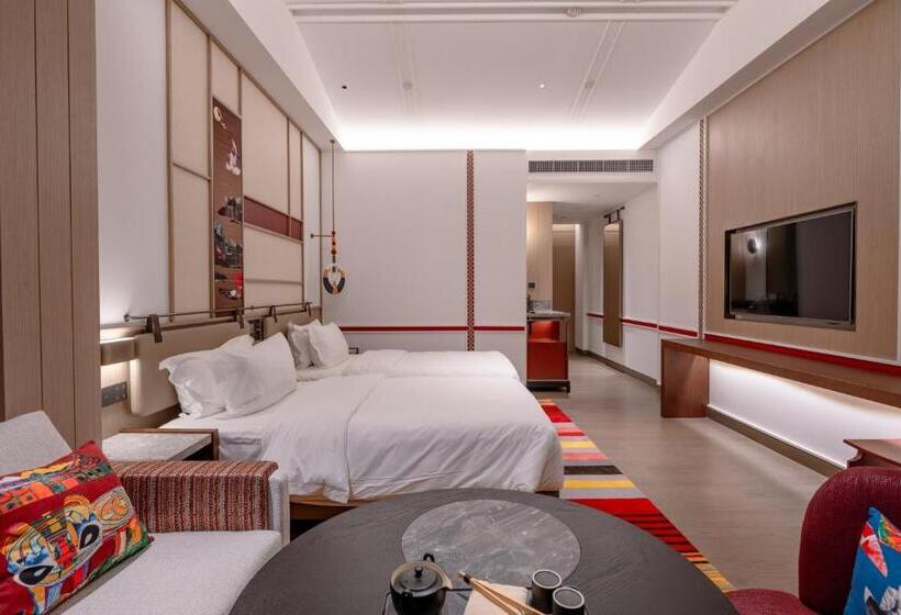 Hotel Indigo Lugu Lake, An Ihg