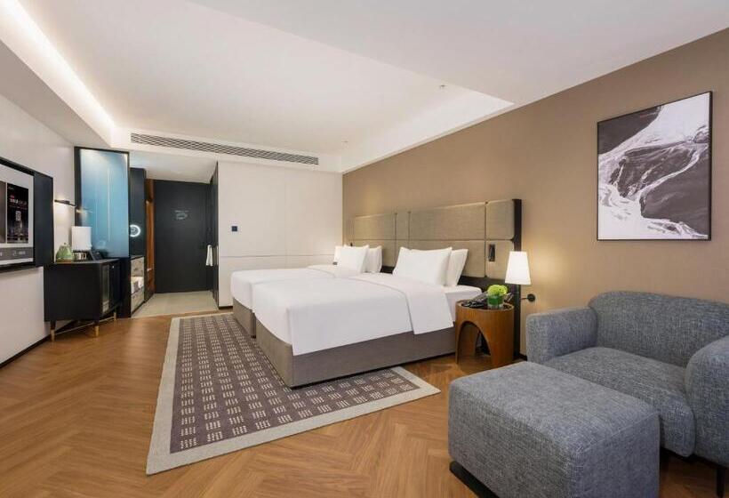 فندق Intercity Urumqi High Tech Zone