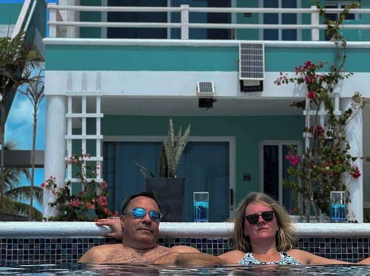 هتل Island Magic Villas