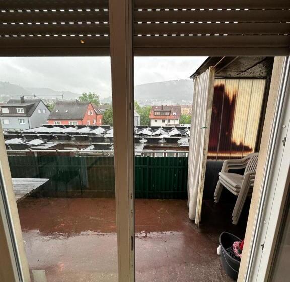 호텔 Monteuren Und Studentenwohnungen Bettvermietung