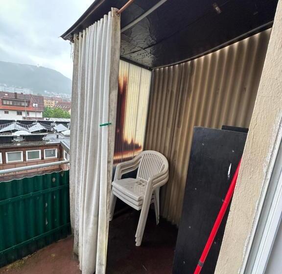 호텔 Monteuren Und Studentenwohnungen Bettvermietung