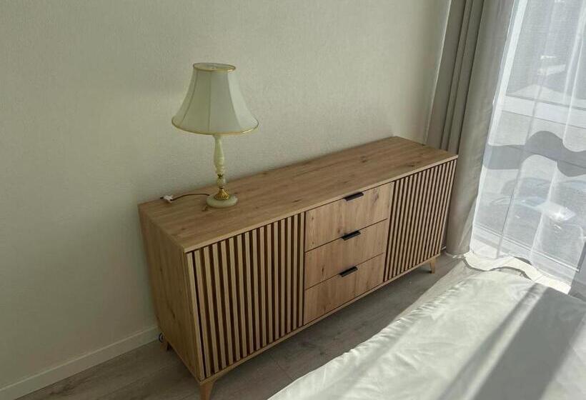 هتل Seaside Apartments 4