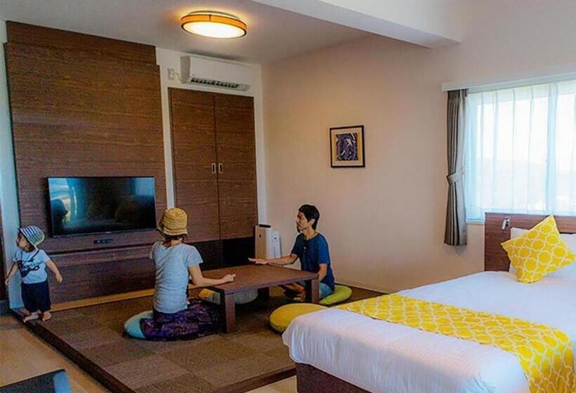 בית מלון כפרי Sunset Hill   Vacation Stay 94796v