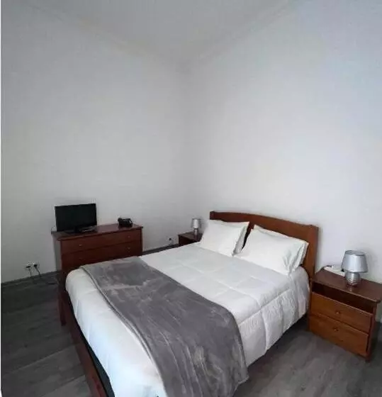 پانسیون Jomafreitas