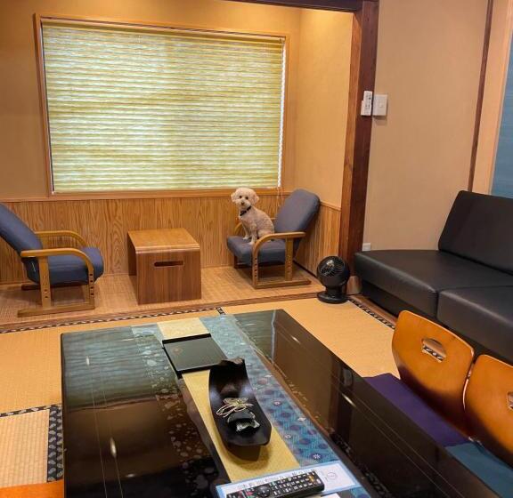 פנסיון Kazemachioyado Ramuya 〜風待ち御宿　来夢や〜